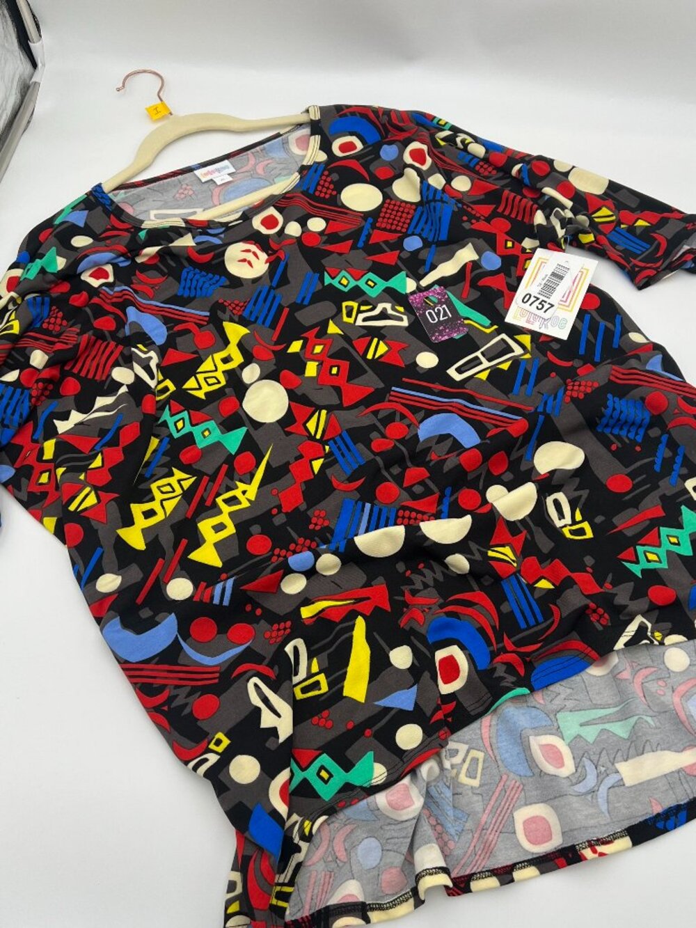NWT LuLaRoe Irma Tunic - XL (18-20)